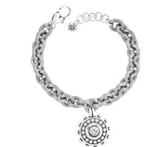 BRIGHTON women's pebble dot medali chain bracelet in silver. Worn once.